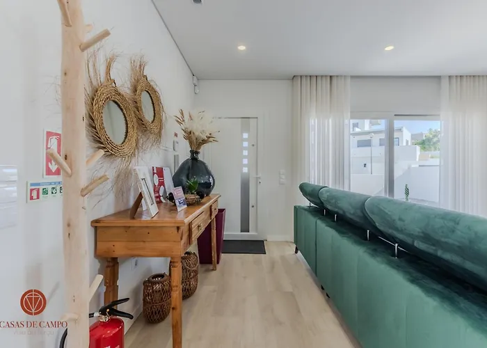 - Vale Da Terça Vermelha