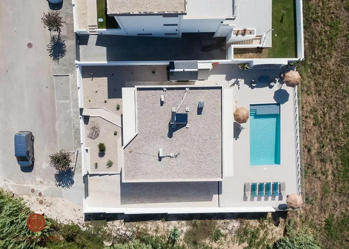 - Vale Da Terça * Vermelha